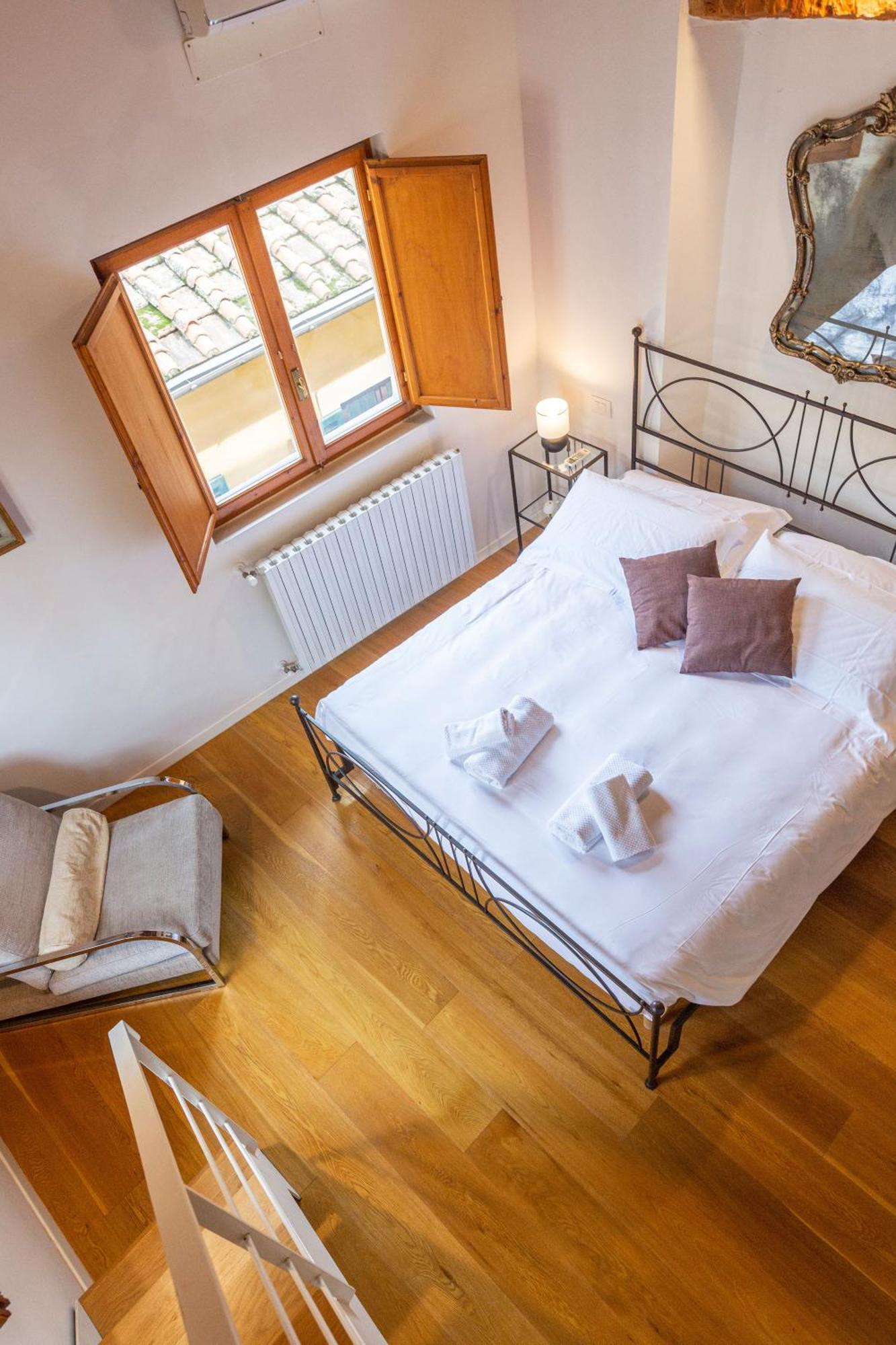 Dreaming Apartment In An Ancient Tower Florence Buitenkant foto