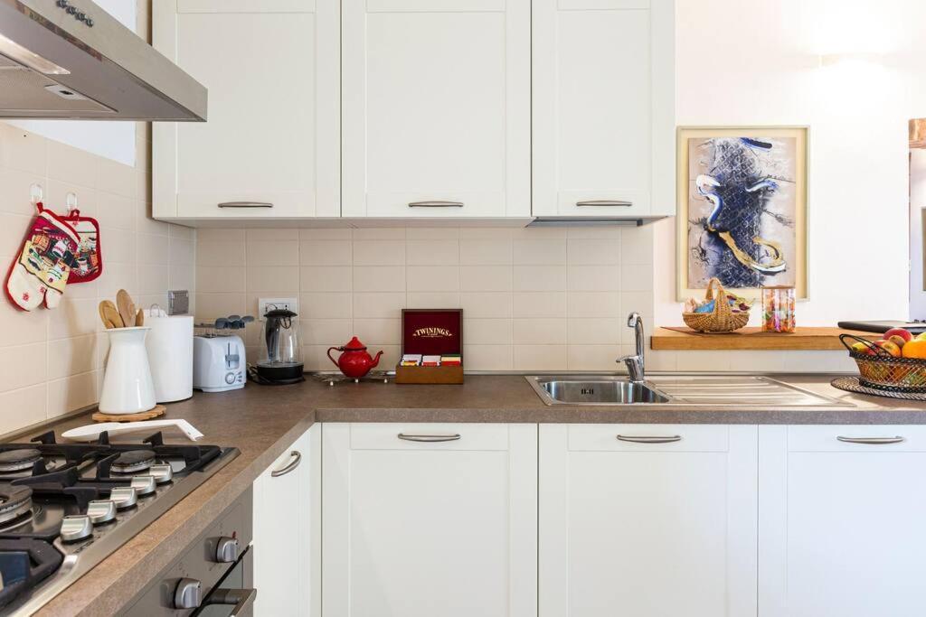 Dreaming Apartment In An Ancient Tower Florence Buitenkant foto